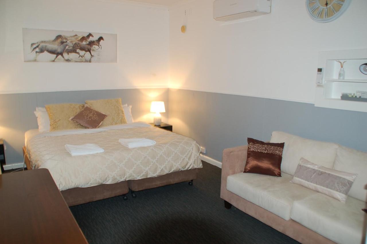 Calder Family Motel Bendigo Exterior photo