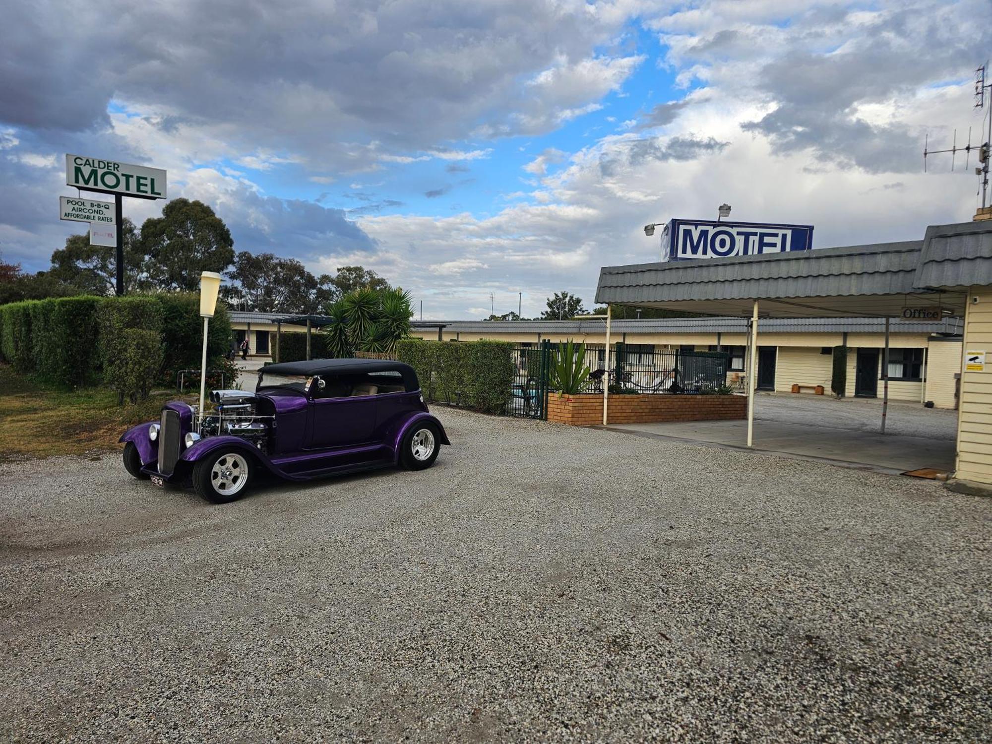 Calder Family Motel Bendigo Exterior photo